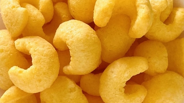 コーンスナック、カール